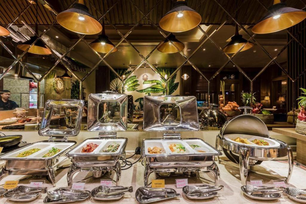 Sunflower Cbq Hotel 胡志明市 外观 照片