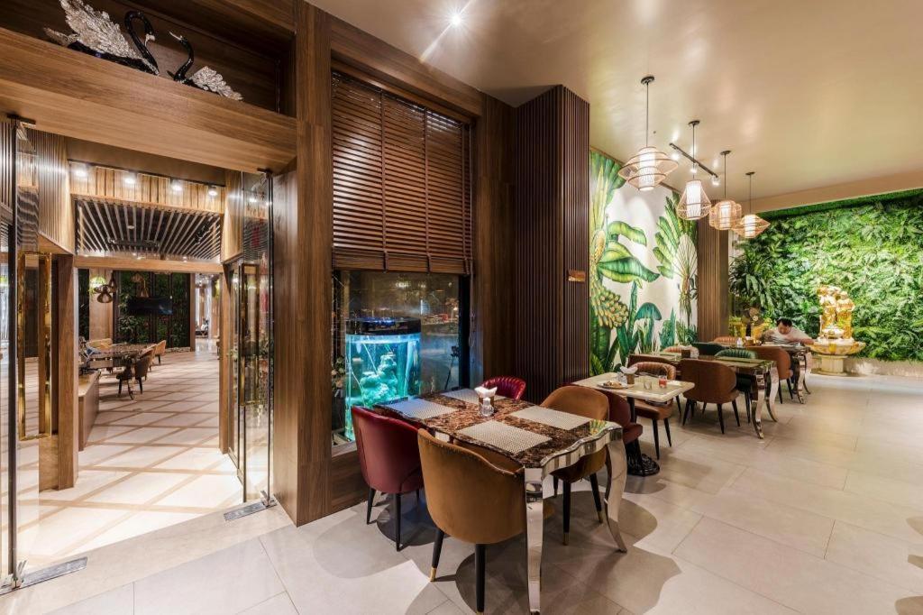 Sunflower Cbq Hotel 胡志明市 外观 照片