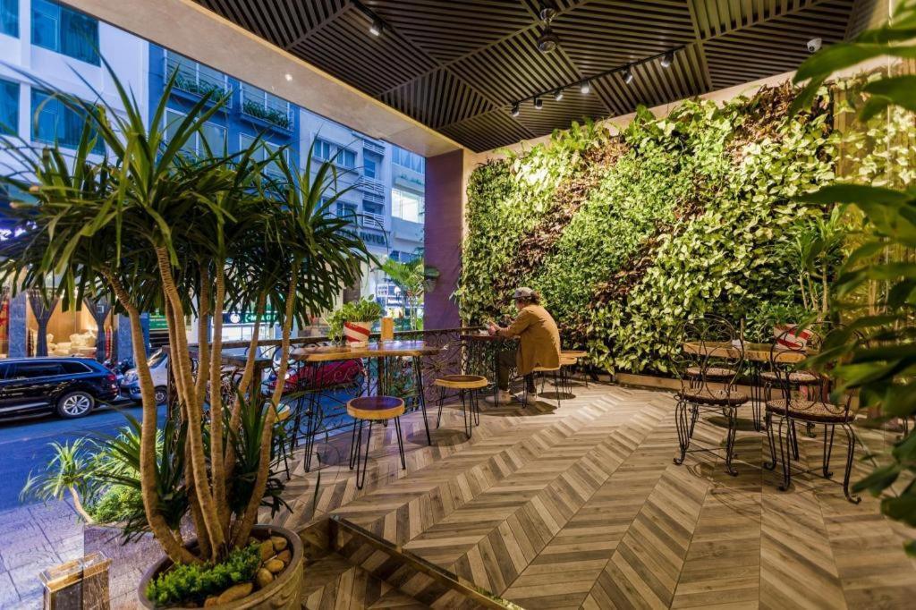 Sunflower Cbq Hotel 胡志明市 外观 照片