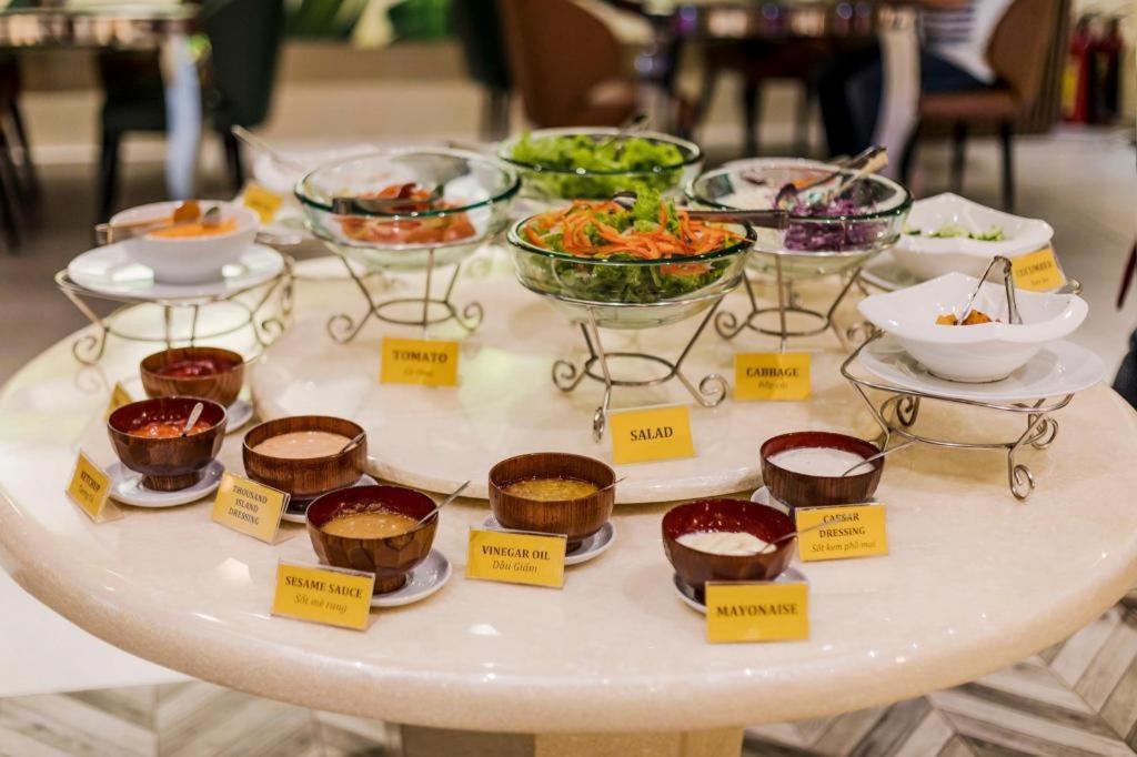 Sunflower Cbq Hotel 胡志明市 外观 照片