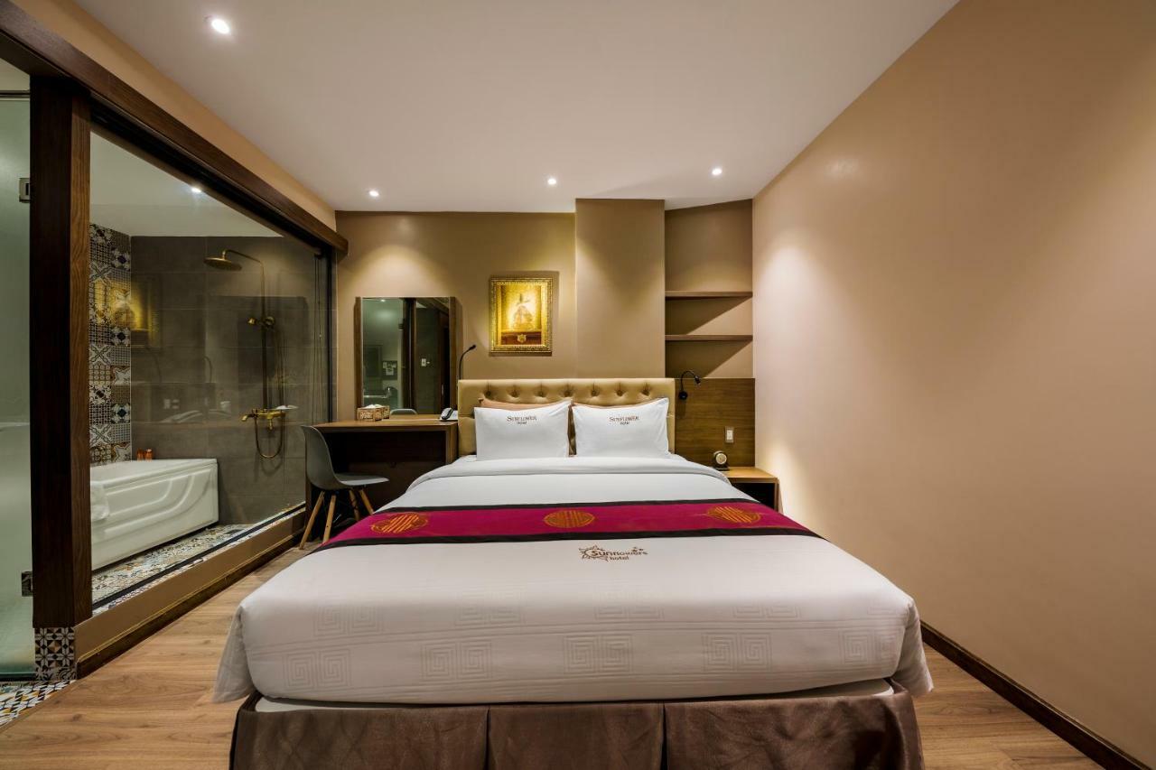 Sunflower Cbq Hotel 胡志明市 外观 照片