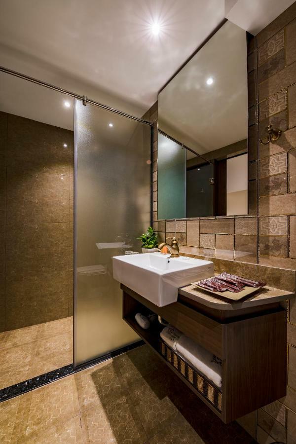 Sunflower Cbq Hotel 胡志明市 外观 照片